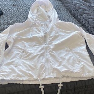 ZYIA White Hooded Ski Jacket
